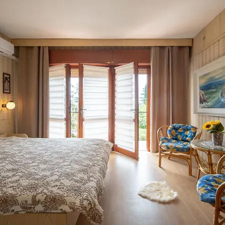 2 Bedroom Beautiful In