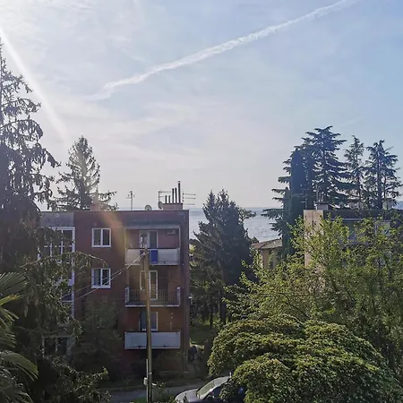 2 Bedroom Beautiful In