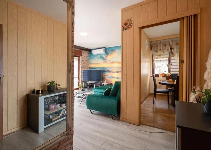 2 Bedroom Beautiful In Lovran